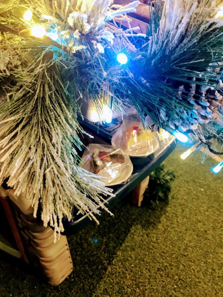 木の葉モールのクリスマスイルミネーション遊具のケーキ屋さんの画像